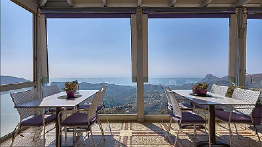 Untitled-840-x-473-px-17