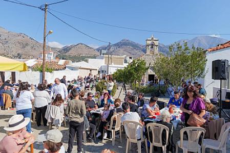 466037344_886856363573389_6116345519877136495_n-1024x683